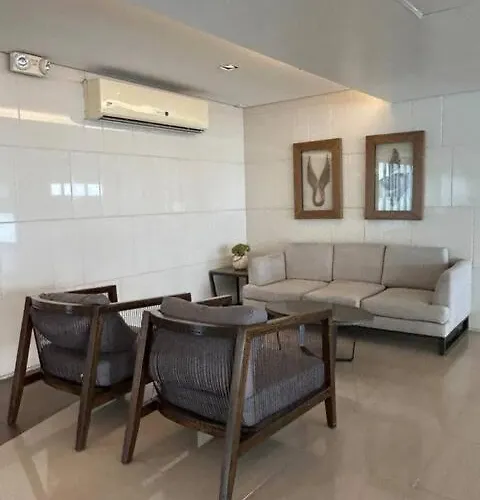 Hotel Skylake Staycation Manila